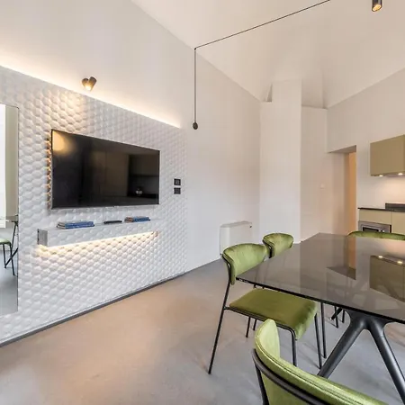 Oriana Homel Aparthotel *