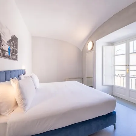 Oriana Homel Aparthotel *