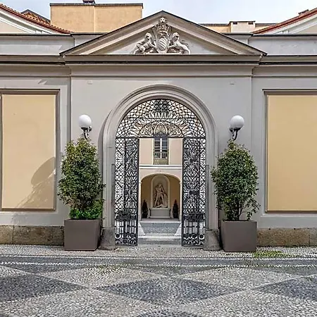 Oriana Homel 4* Torino