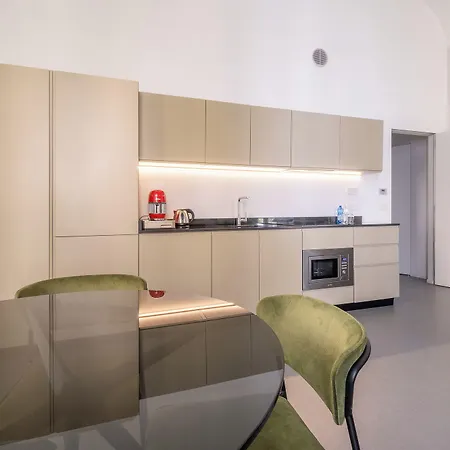 Oriana Homel Lägenhetshotell 4*