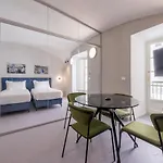 Appart hôtel Oriana Homèl