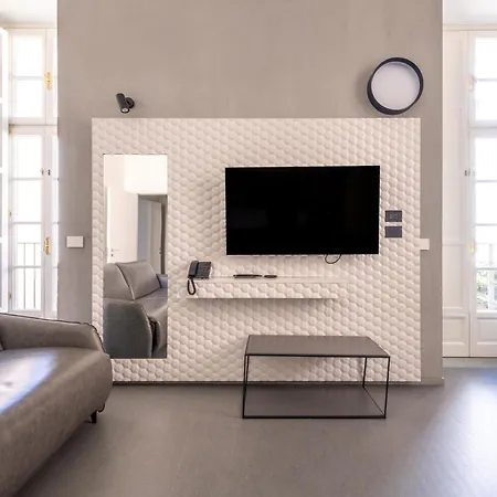 Oriana Homel 4* Turin