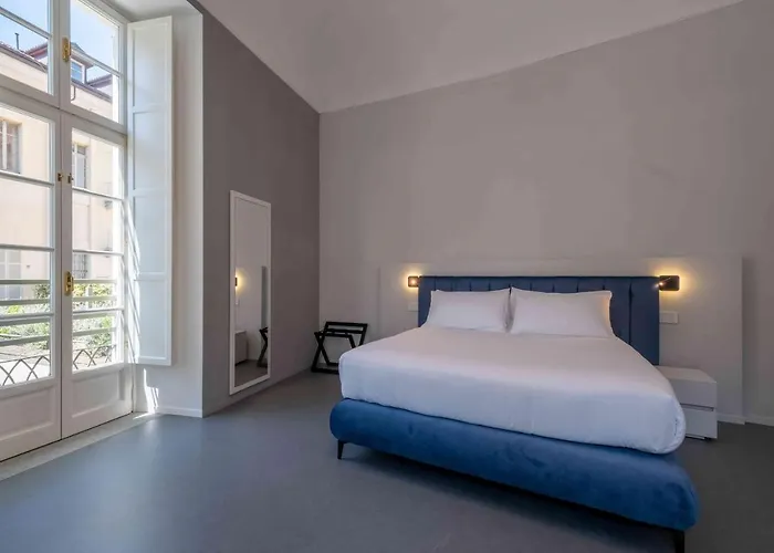 Oriana Homel 4*
