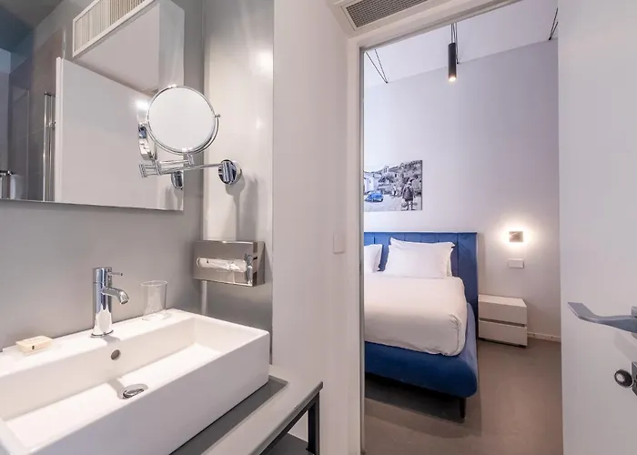 Oriana Homel Aparthotel 4*